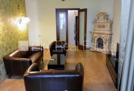 Apartment for rent in Riga, 110.00m2