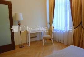 Apartment for rent in Riga, 110.00m2