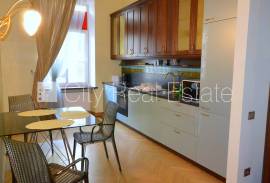 Apartment for rent in Riga, 110.00m2