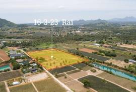 Beautiful plots of building land for sale in Pranburi, Khao Tao