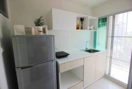 Studio / 1 Bathroom Condo at Baan Peang Ploen