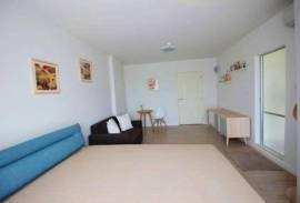 Studio / 1 Bathroom Condo at Baan Peang Ploen