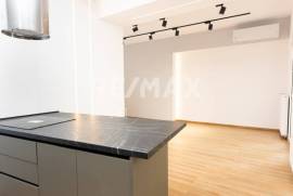 Apartment 100 sq.m for sale