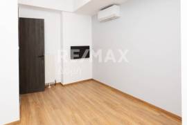 Apartment 100 sq.m for sale