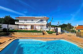 EXCLUSIVE FARM NEXT TO GOLF COURSE AND VAU BEACH