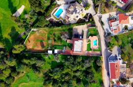 EXCLUSIVE FARM NEXT TO GOLF COURSE AND VAU BEACH