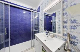 1 +1 Bedroom Apartment, with Local Accommodation License in the First Line Praia da Rocha