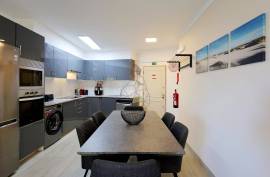 1 +1 Bedroom Apartment, with Local Accommodation License in the First Line Praia da Rocha