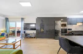 1 +1 Bedroom Apartment, with Local Accommodation License in the First Line Praia da Rocha