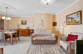 2 bedroom apartment facing south, with garage in Vila Rosa - Portimão