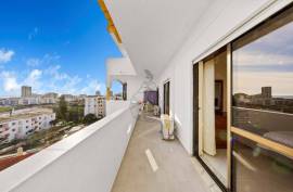 2 bedroom apartment facing south, with garage in Vila Rosa - Portimão