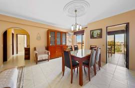 2 bedroom apartment facing south, with garage in Vila Rosa - Portimão