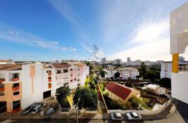 2 bedroom apartment facing south, with garage in Vila Rosa - Portimão