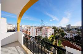 2 bedroom apartment facing south, with garage in Vila Rosa - Portimão