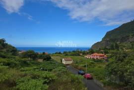 2 Bedroom House - Ready to Live