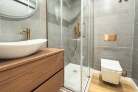 Apartamento T2 Renovado em Cascais