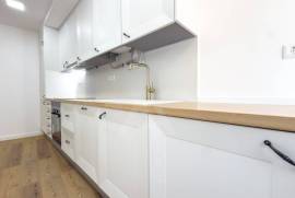 Apartamento T2 Renovado em Cascais