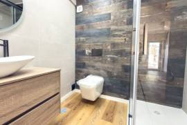 Apartamento T2 Renovado em Cascais