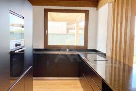 Moradia T3 com Piscina, junto à Lagoa de Óbidos