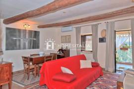 Renovated apartment with magnificent views