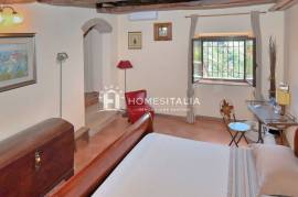 Renovated apartment with magnificent views