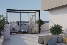 Exclusive Penthouse in Linda-a-Velha with Open Views over the Tejo River and the Sea