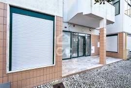 New 1 Bedroom Apartment Near Polytechnic Institute in Repeses