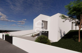 3 bedroom villa in a family area 5km from Rossio