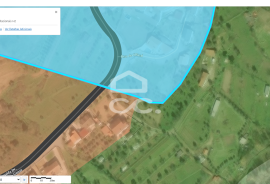 Plot of land with 550 m² in Fragosela