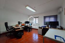 Building in São Pedro – Strong Potential for Investment and Housing