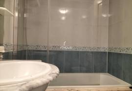 3 bedroom apartment with parking and storage room in Alhos Vedros