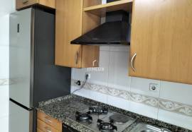 3 bedroom apartment with parking and storage room in Alhos Vedros