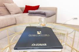 Recently renovated 2 bedroom apartment for sale - close to the center of Barcarena