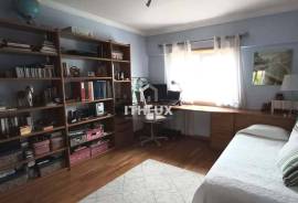 3+1 Bedroom Apartment | Parking | Urb. Aguilha Gardens