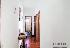 3 bedroom villa with garage