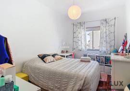 3 bedroom villa with garage