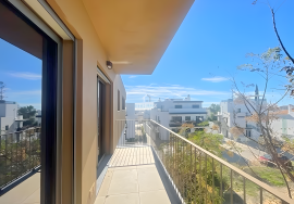 Spectacular 2 Bedroom Apartment within Walking Distance to the Ria Formosa and Waterfront of Cabanas.