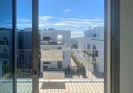 Spectacular 2 Bedroom Apartment within Walking Distance to the Ria Formosa and Waterfront of Cabanas.