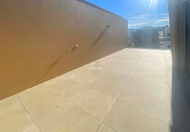 Spectacular 2 Bedroom Apartment within Walking Distance to the Ria Formosa and Waterfront of Cabanas.