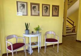 Office 10 minutes away A5 Cascais exit