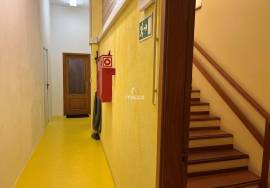 Office 10 minutes away A5 Cascais exit