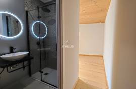 Elegant 4/5 Bedroom  House on the Main Square of São Brás de Alportel, Algarve