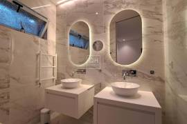 Contemporary High-End 2 bed Apartment in Vilamoura