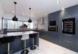 3 Bed Oceanview Villa with Infinity Pool Near Palheiro Nature Estate, Funchal