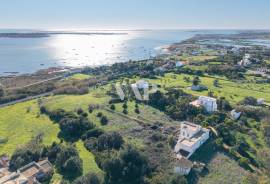 Farmhouse to Renovate with Stunning Views over the Ria Formosa, near Olhão