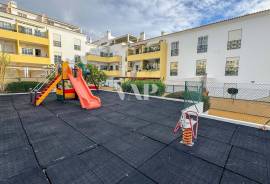 3 Bedroom Apartment with Pool and Garage in Almancil