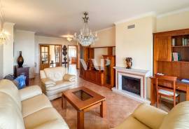 3 Bedroom Apartment with Pool and Garage in Almancil