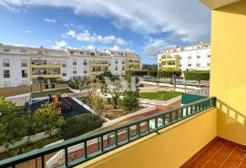 3 Bedroom Apartment with Pool and Garage in Almancil