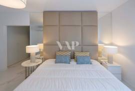 2 bedroom apartment for annual rental with swimming pool, Vilamoura Centre