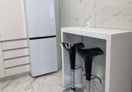 2 bedroom apartment for annual rental with swimming pool, Vilamoura Centre